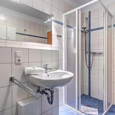 Biene Apartment Uckeritz