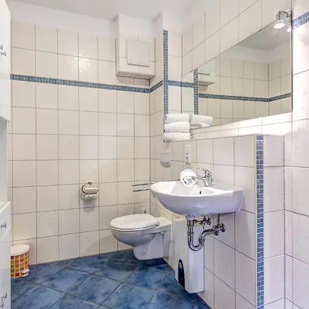 Biene Apartment *